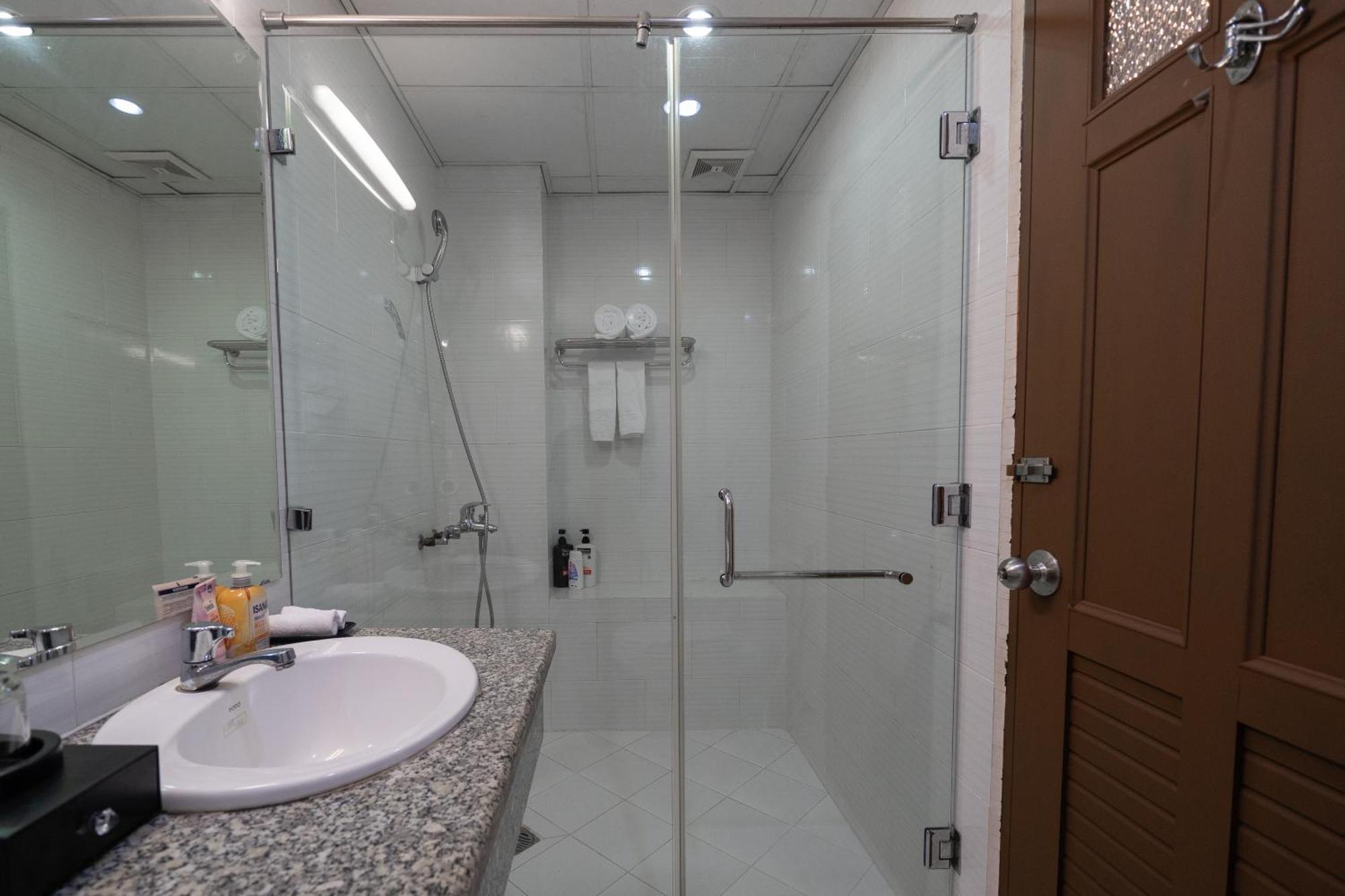 A25 Hotel - 29 Bui Thi Xuan Ho Chi Minh City Exterior photo