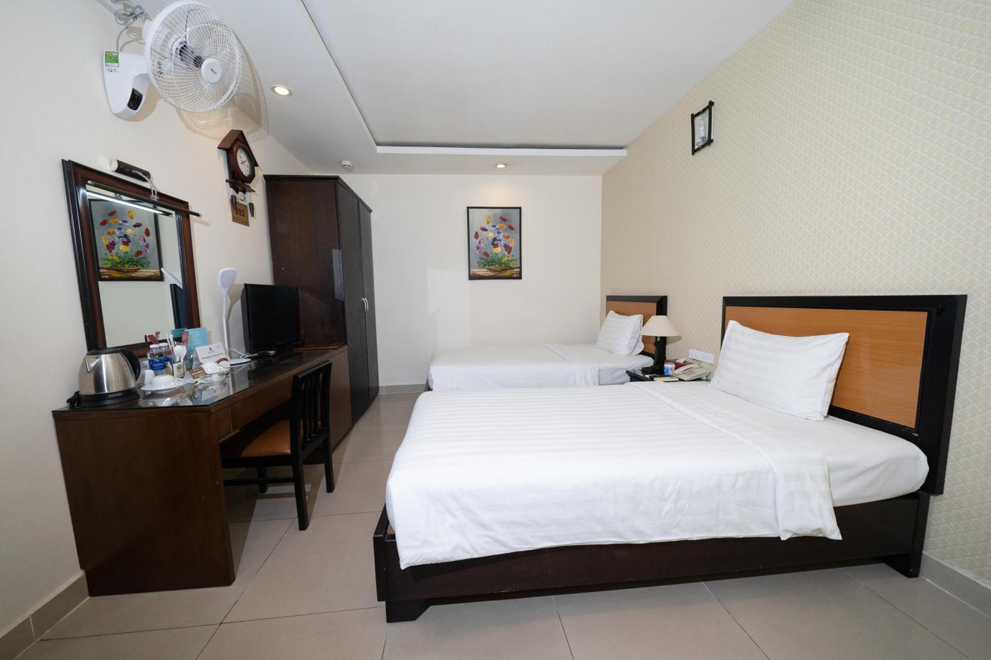 A25 Hotel - 29 Bui Thi Xuan Ho Chi Minh City Exterior photo